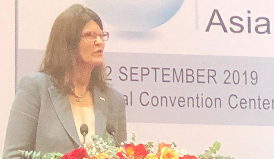 Elisabeth-HMA-plenary-3